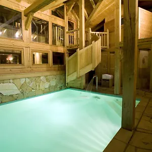 https://best-western-chalet-les-saytels.hotels-rhonealpes.com