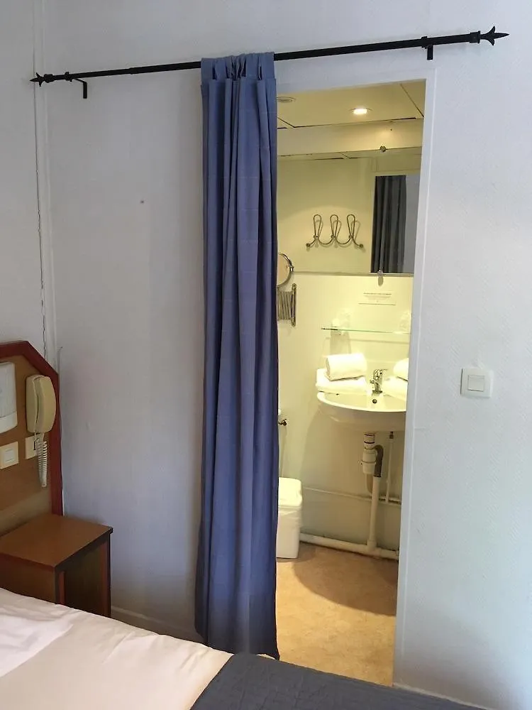 Hostellerie De La Source Αρλ