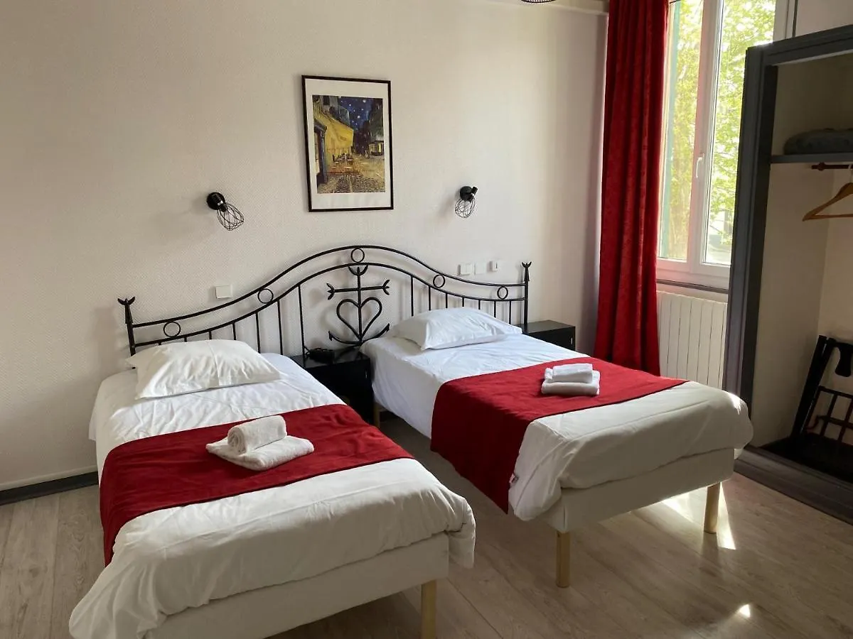 Ξενοδοχείο Hostellerie De La Source Αρλ
