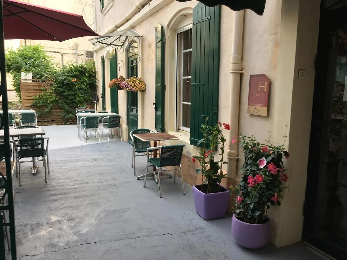 Hostellerie De La Source Αρλ Ξενοδοχείο